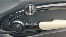 MINI Hatchback 135kW Cooper S Level 3 33kWh 3dr Auto Electric Hatchback